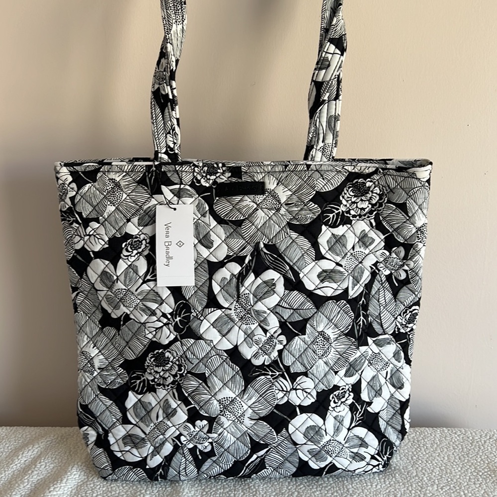 Vera Bradley Bedford Blooms Tote Bag